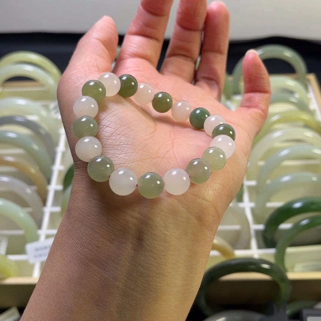 和田玉未镶嵌手链