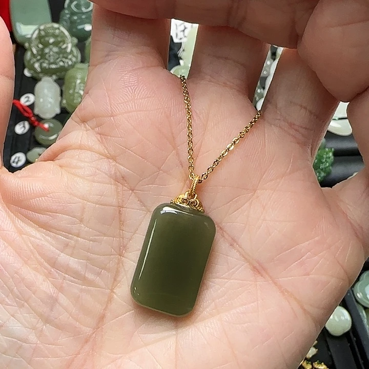 颈饰银S925镶嵌和田玉