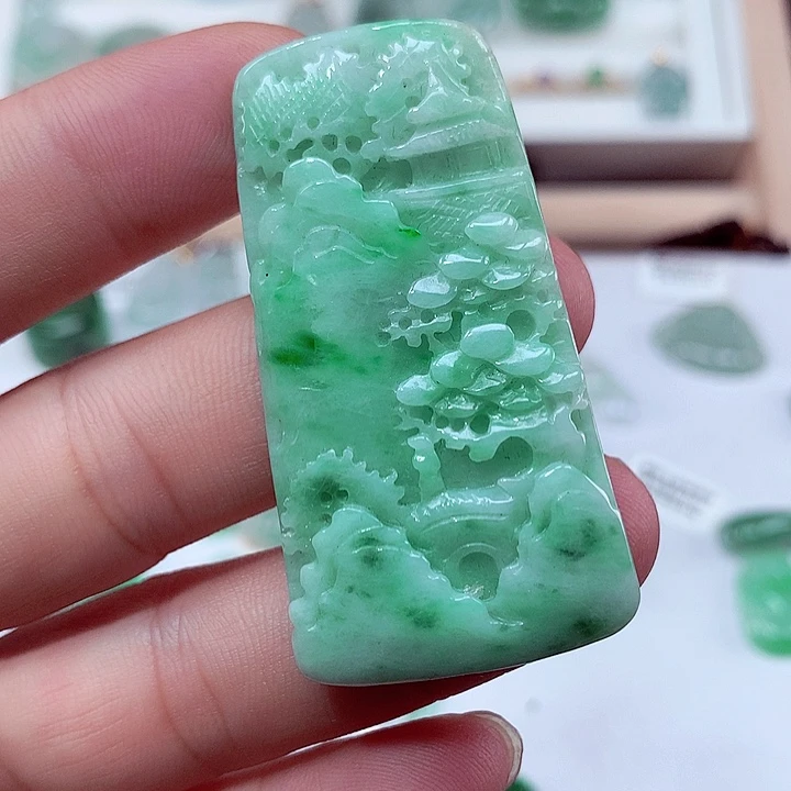 翡翠未镶嵌吊坠(不含链)