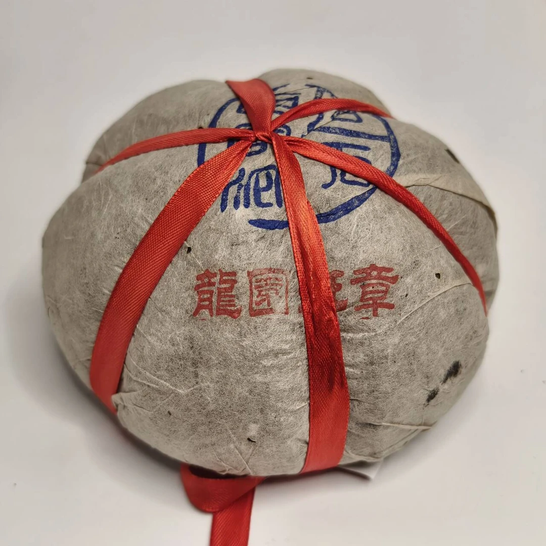 LG98-龙团班章 生茶1000g