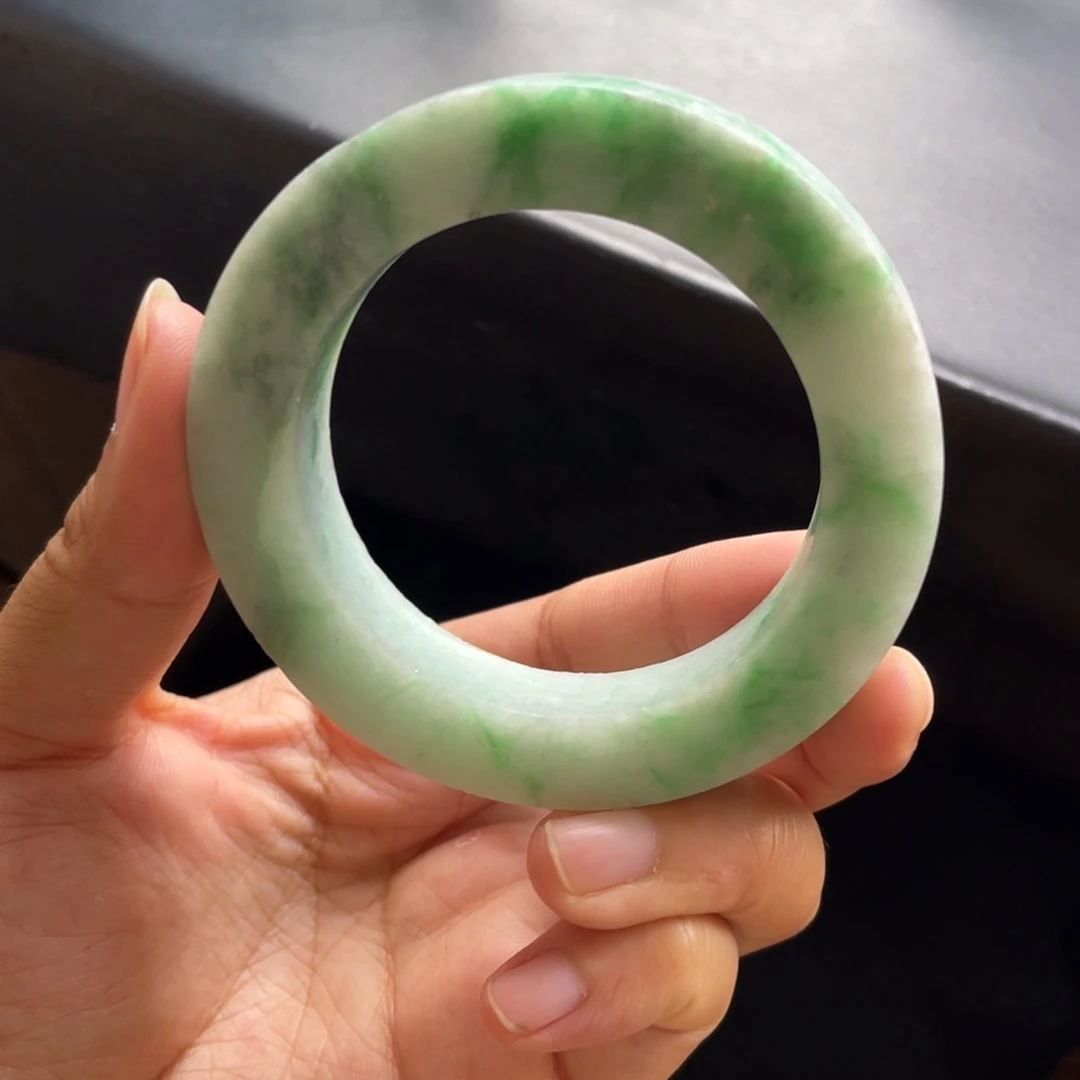 未镶嵌翡翠定制翡翠