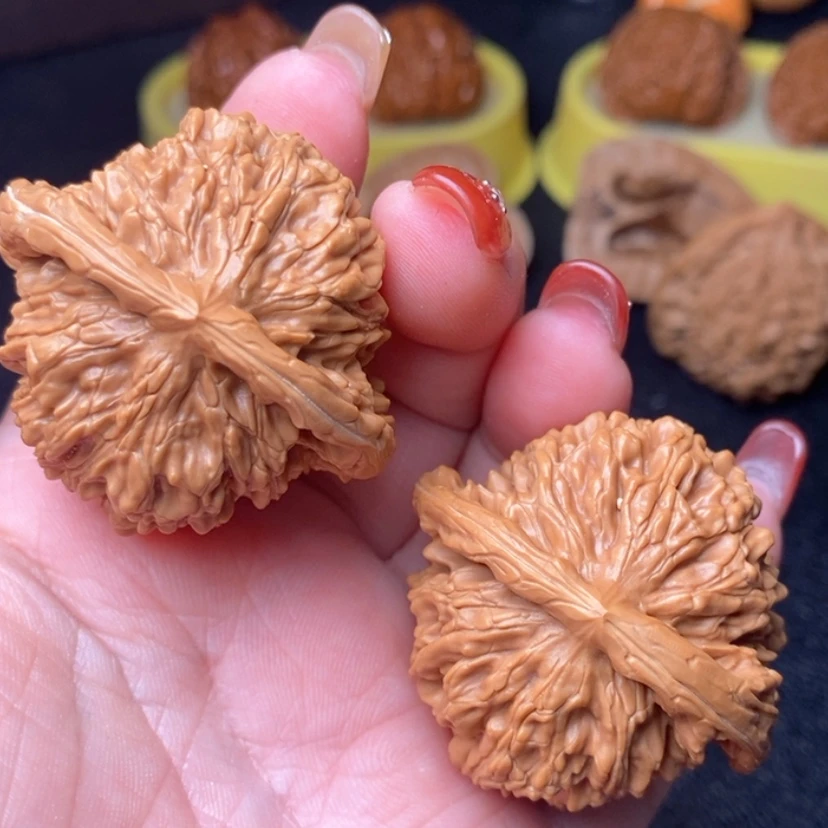 【闪购商品】文玩核桃把件689号四座楼45