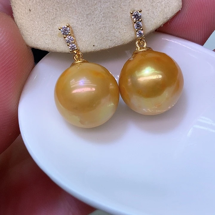 银S925镶嵌耳饰淡水珍珠