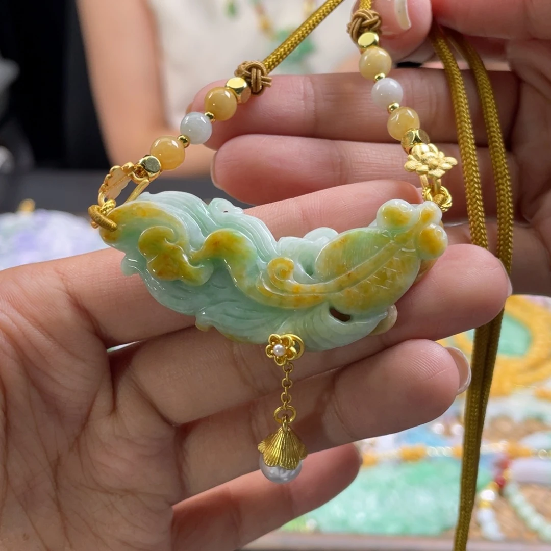 翡翠未镶嵌颈饰代编织