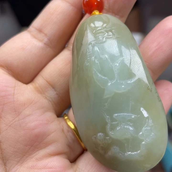 颈饰未镶嵌和田玉