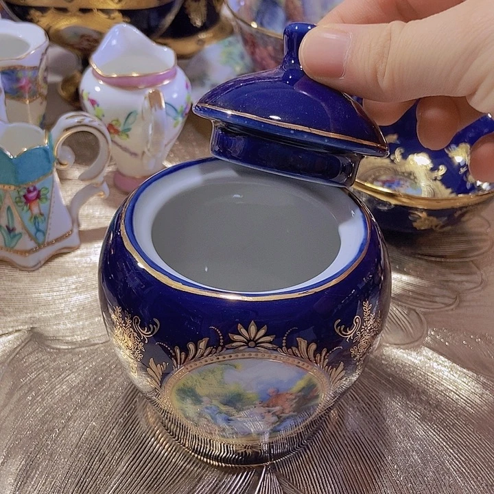 瓷片微瑕……………………………………