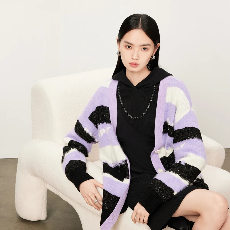 【商场同款】LY荷比俪23冬新条纹烫钻气质针织衫HYD45650220