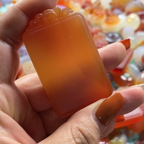 未镶嵌颈饰玛瑙/玉髓十**五