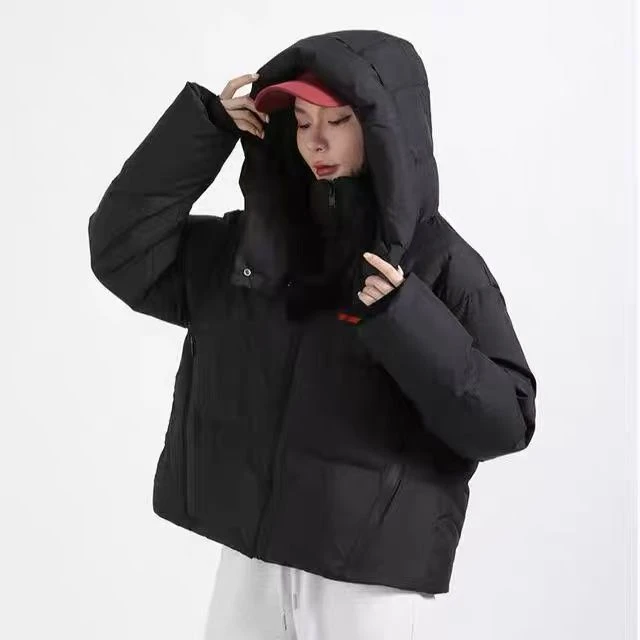 羽绒服冬季2024新款短款小个子加厚面包保暖时尚连帽黑色羽绒服