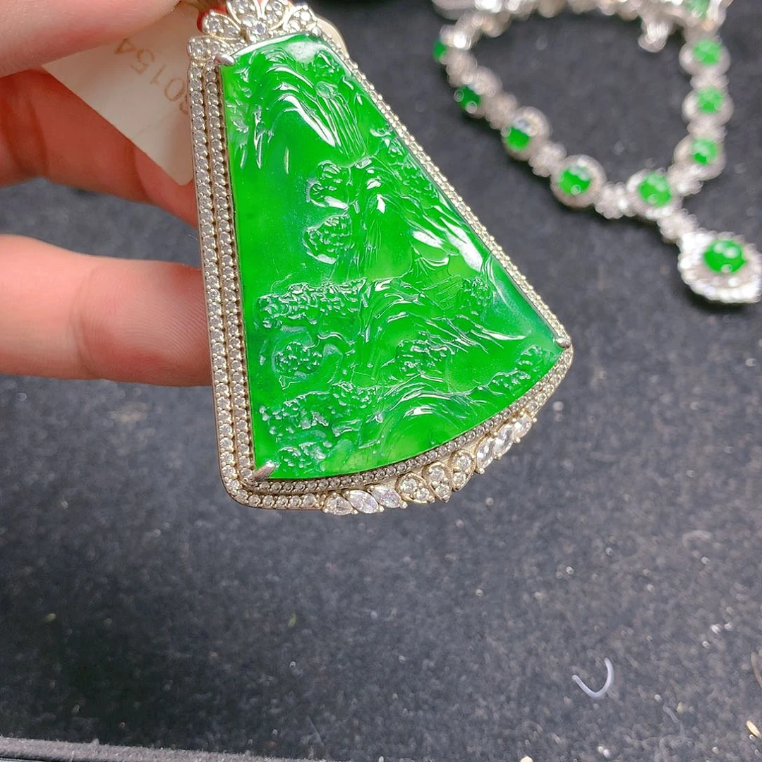 颈饰银S925镀金镶嵌翡翠翡翠