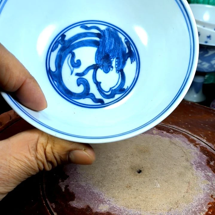 摆件全手工制作的瓷器