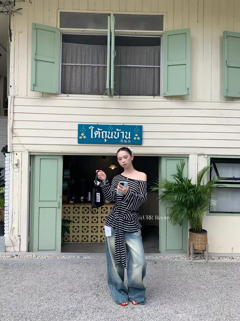 显瘦通勤印花T恤韩版开叉常规款条纹修身百搭街头长袖针织