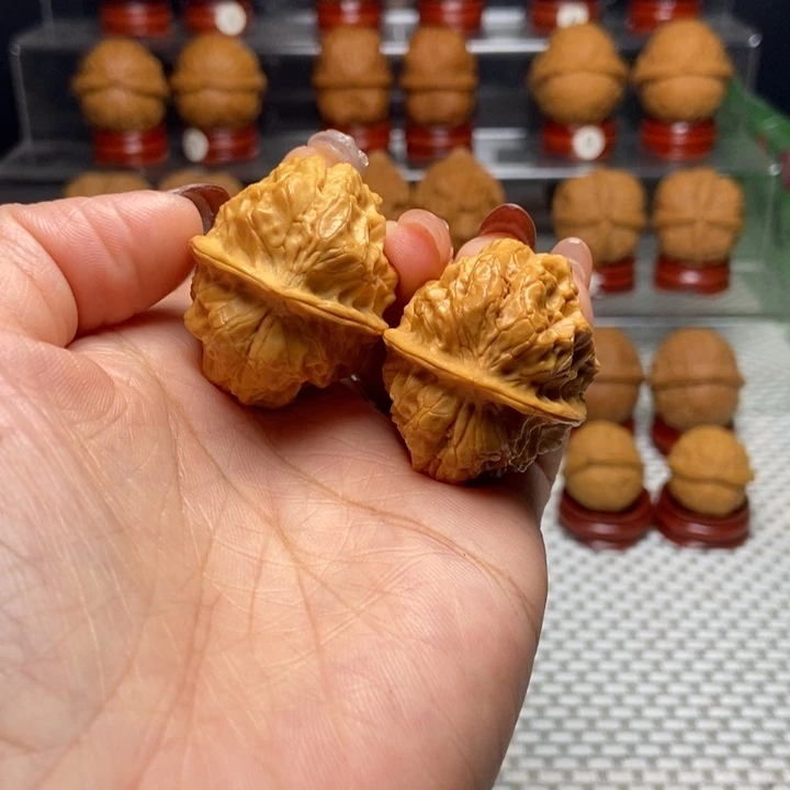 把件文玩核桃52天师疙瘩包