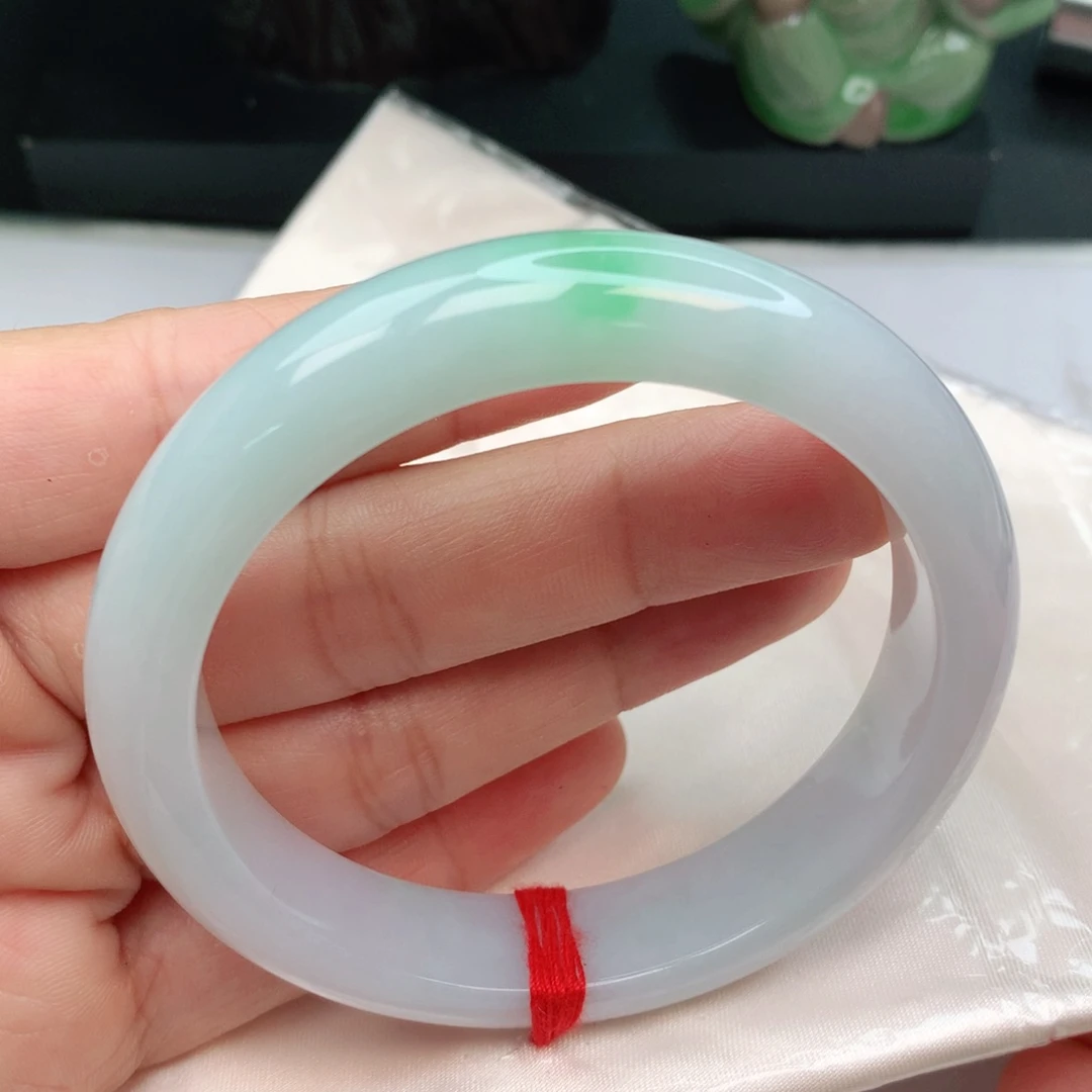 未镶嵌手镯翡翠翡翠手镯