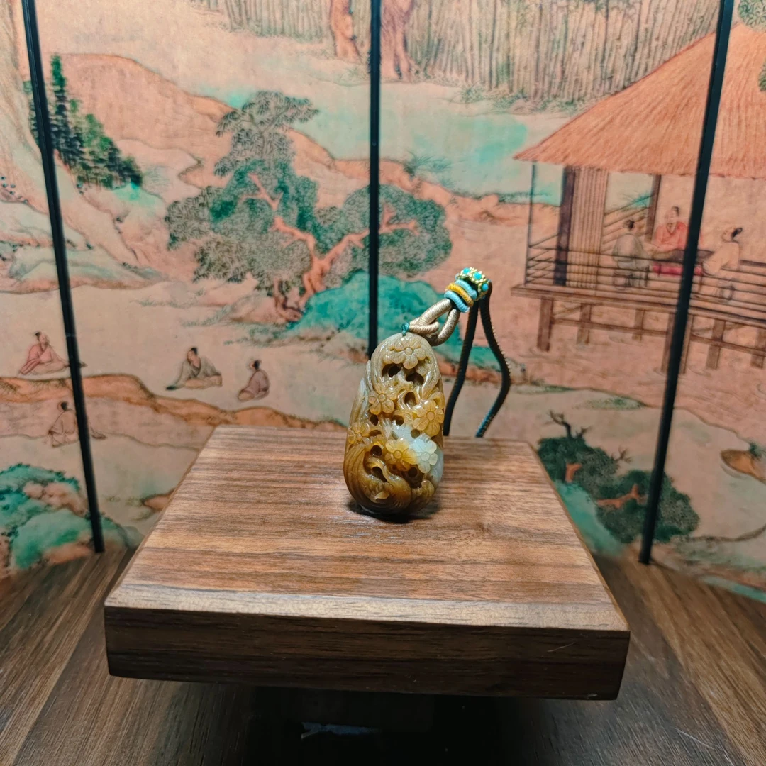 N和田玉喜上眉梢吊坠1329