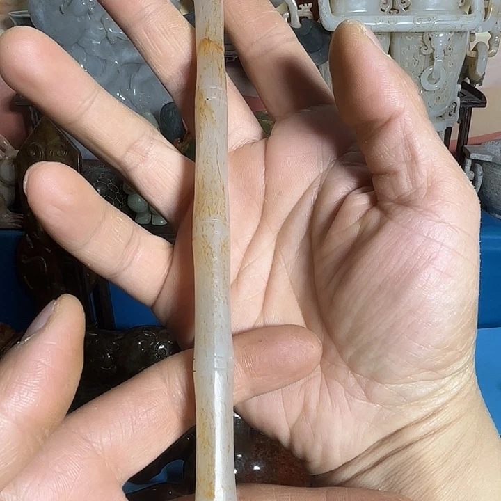 和田玉未镶嵌把件