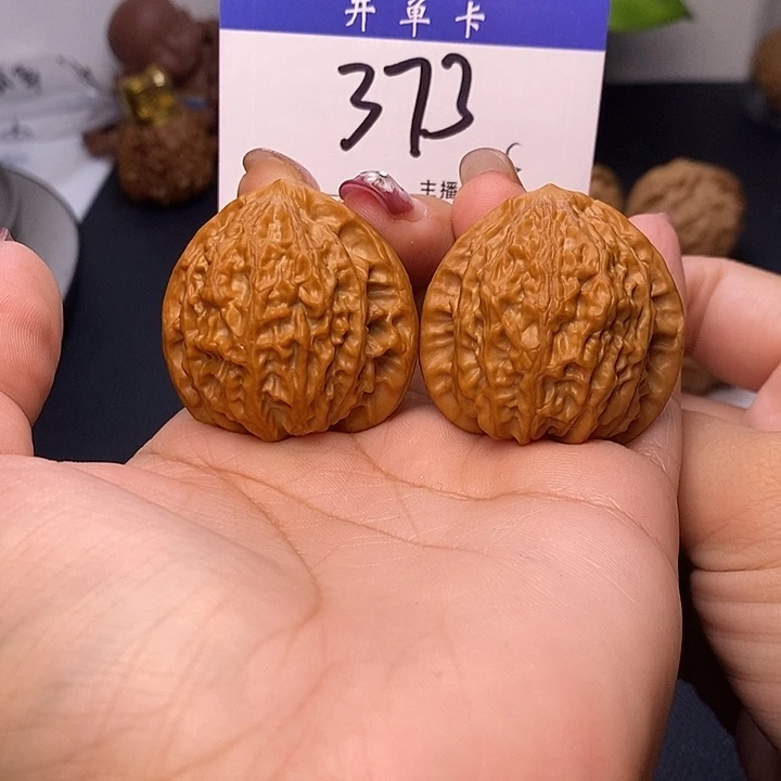 吊坠桃核金牛39有修s