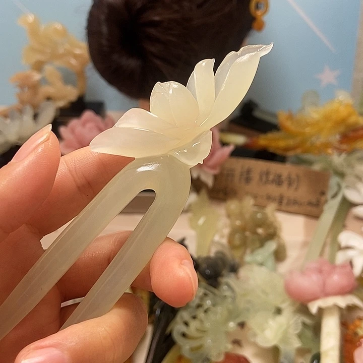 含***章未镶嵌岫玉发簪发簪