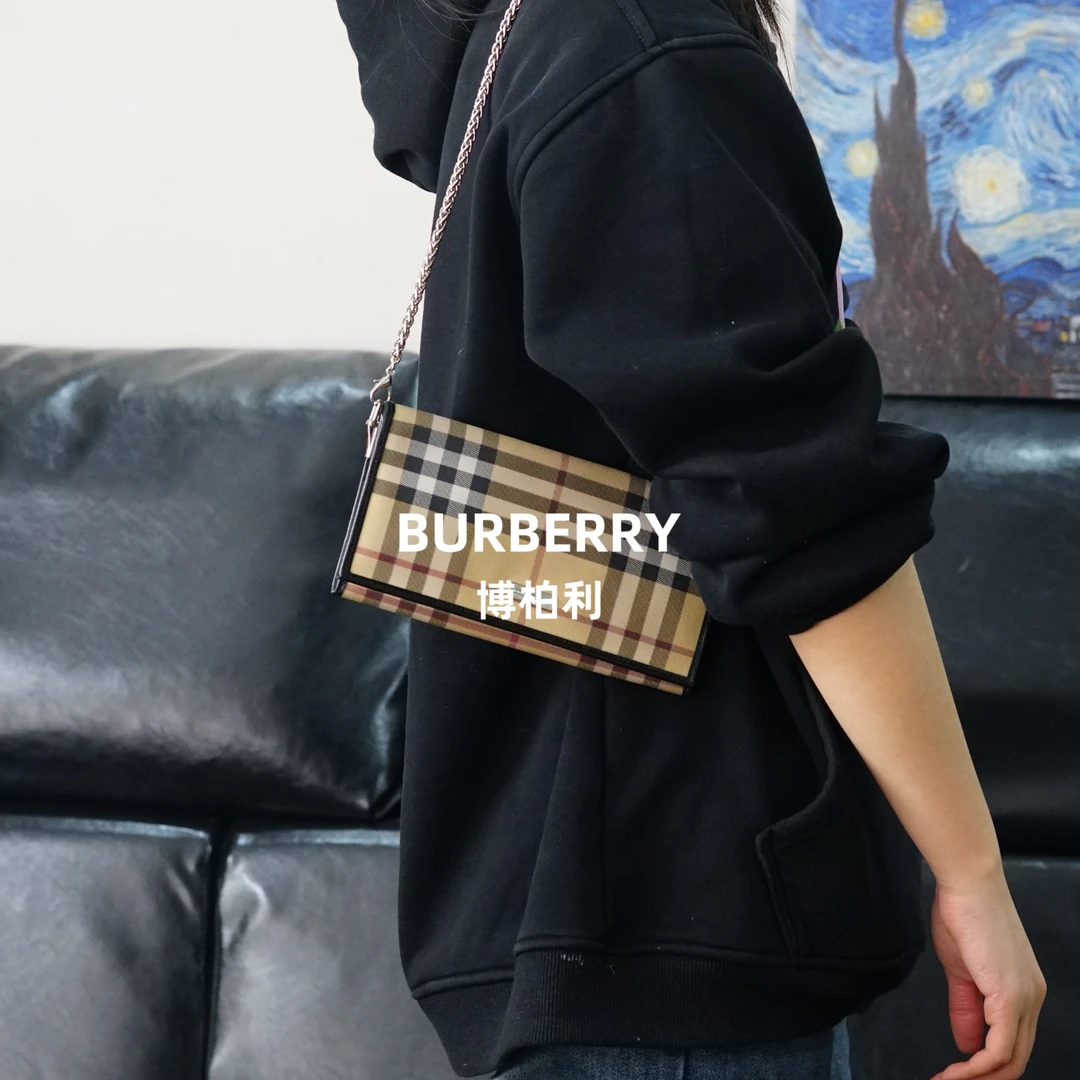 95新 BURBERRY/博柏利 巴宝莉/格纹链条钱包/XS01214038/4038