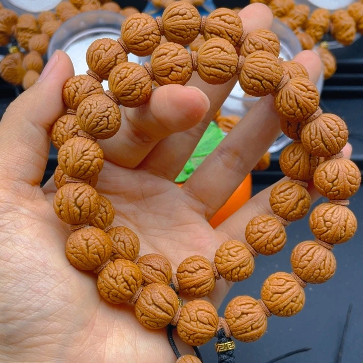 均***宇桃核吊坠见见见见见2