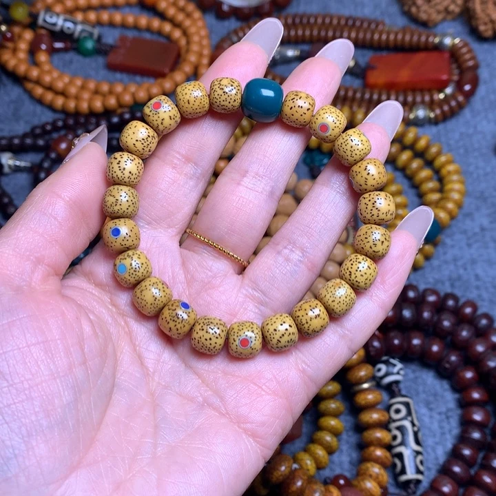 星月菩提吊坠菩提