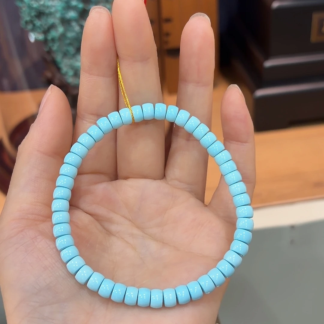 绿松石未镶嵌颈饰