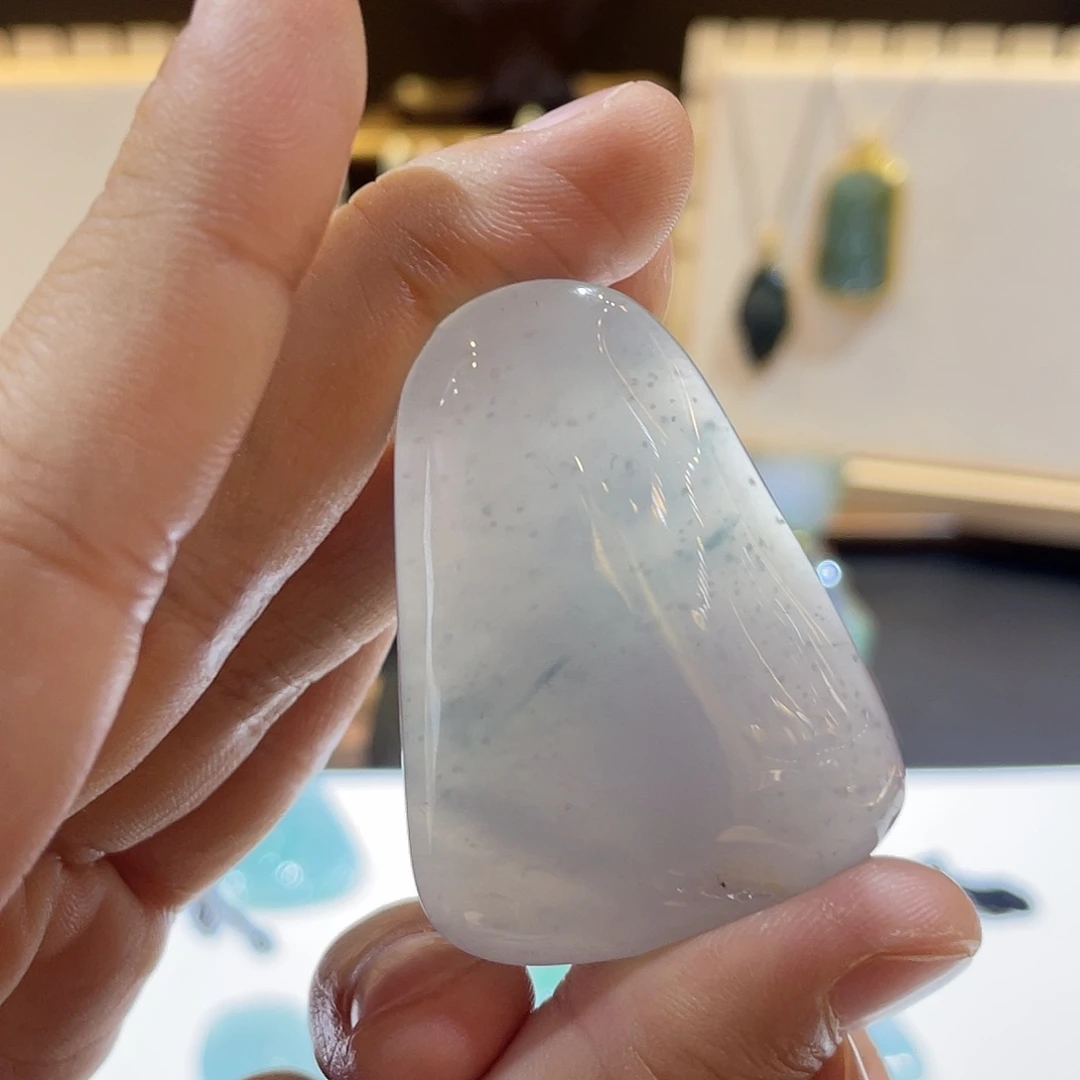 翡翠未镶嵌吊坠(不含链)老坑老种冰紫胶块，不限制题材