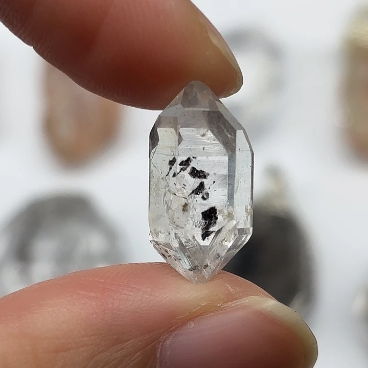 水晶未镶嵌颈饰闪灵钻19mm