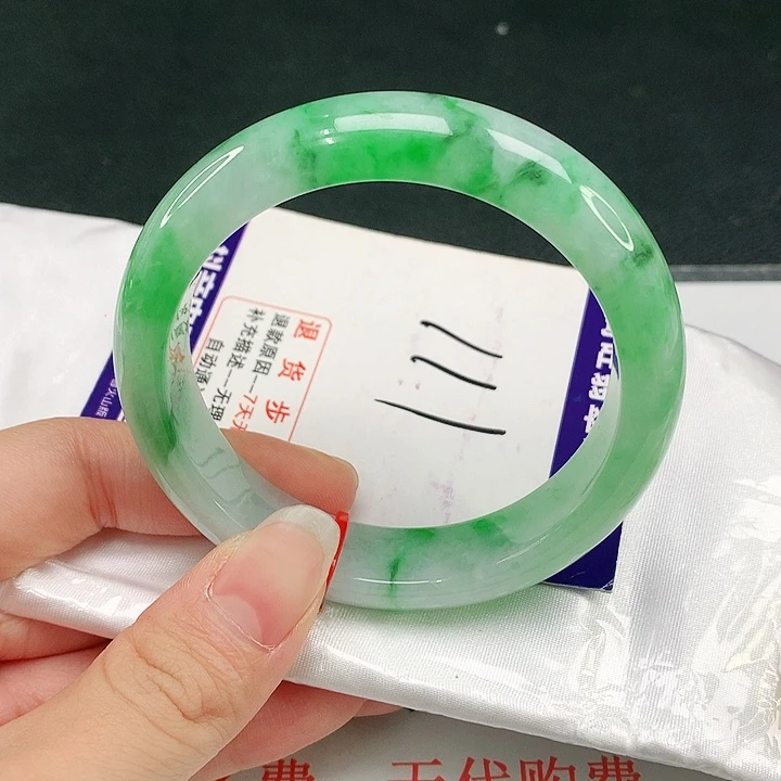 未镶嵌手镯翡翠翡翠手镯