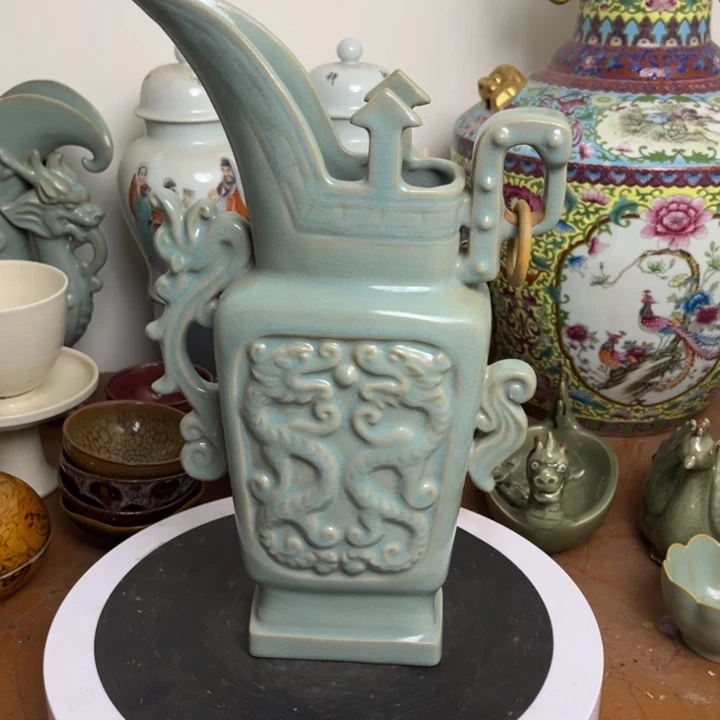 紫砂花瓶瓷器瓷器