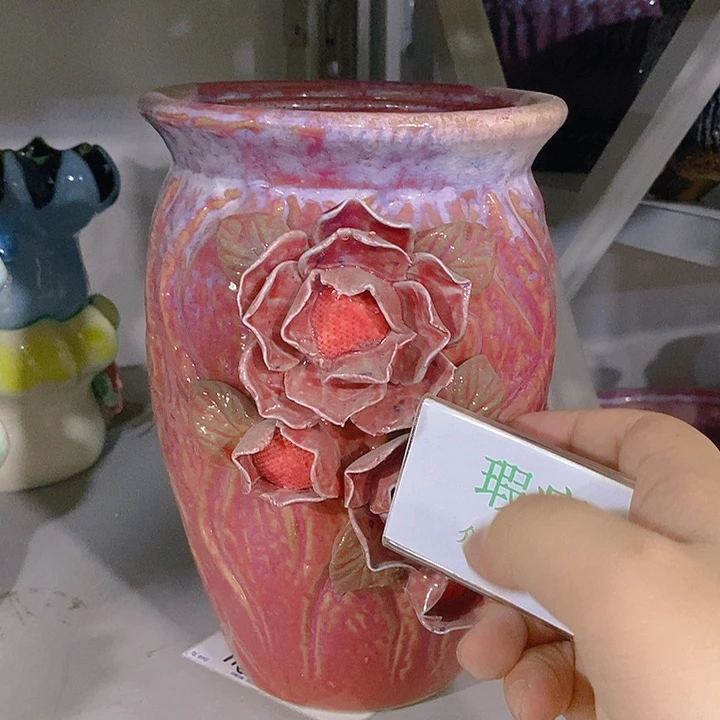 摆件多肉瑕疵盆有孔。