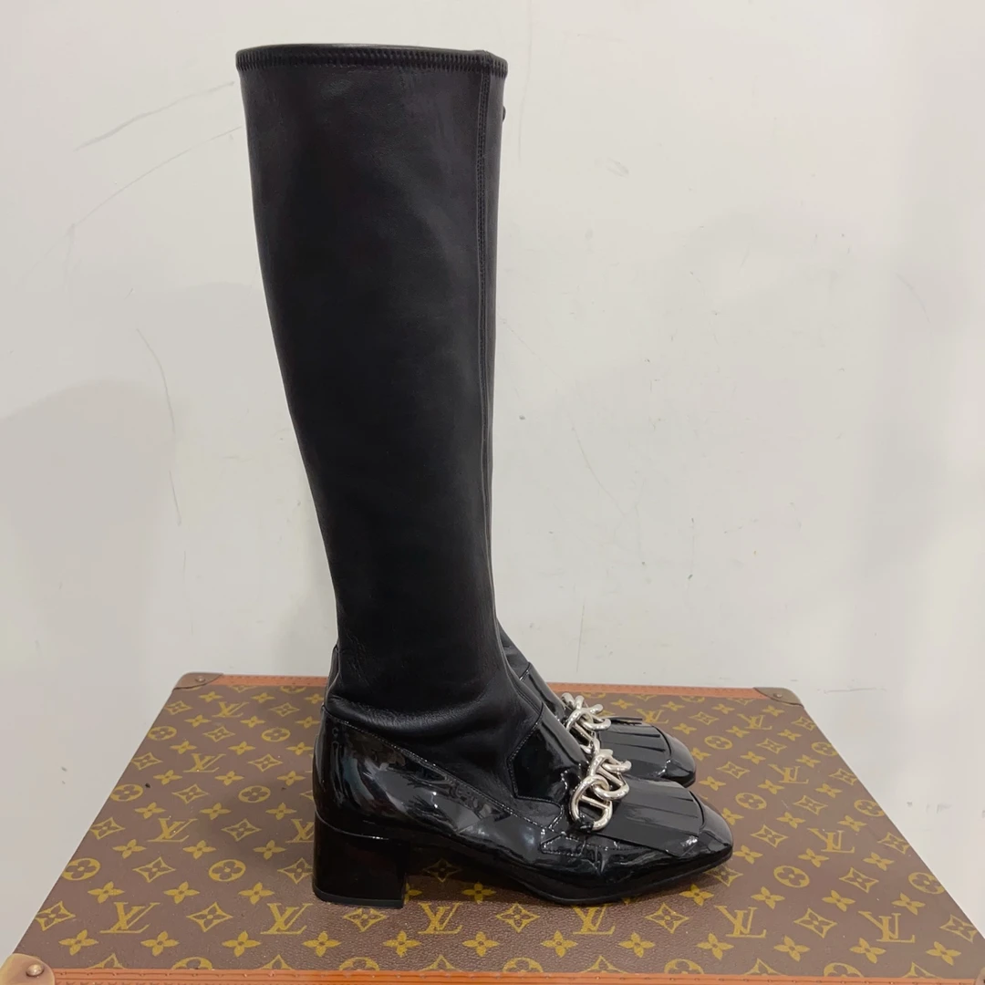 99新 Prada/普拉达 安洁利严选 靴子 尺码35成色看直播GSS24617