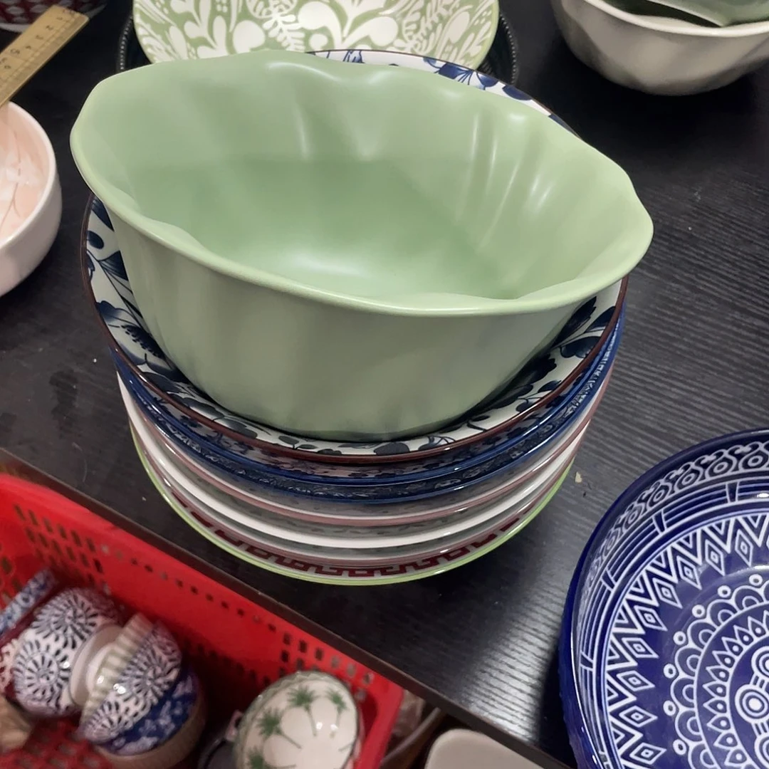 瓷      8寸温佩家 数量是1