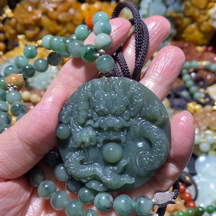 岫玉岫玉吊坠未镶嵌