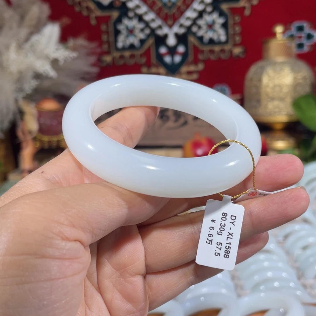 和田玉手镯未镶嵌羊脂级和田玉手镯 宽14 57.7圈