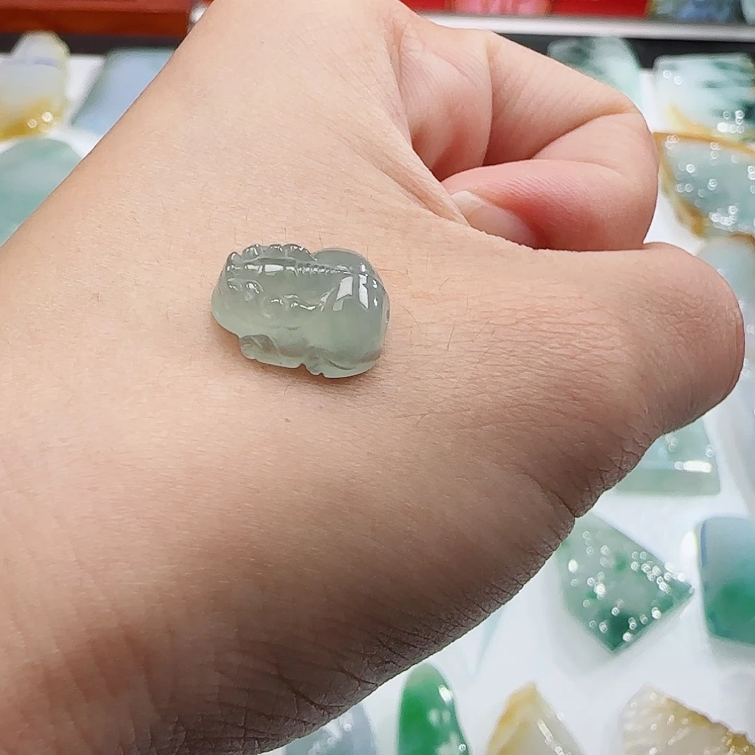 定制翡翠未镶嵌翡翠定制
