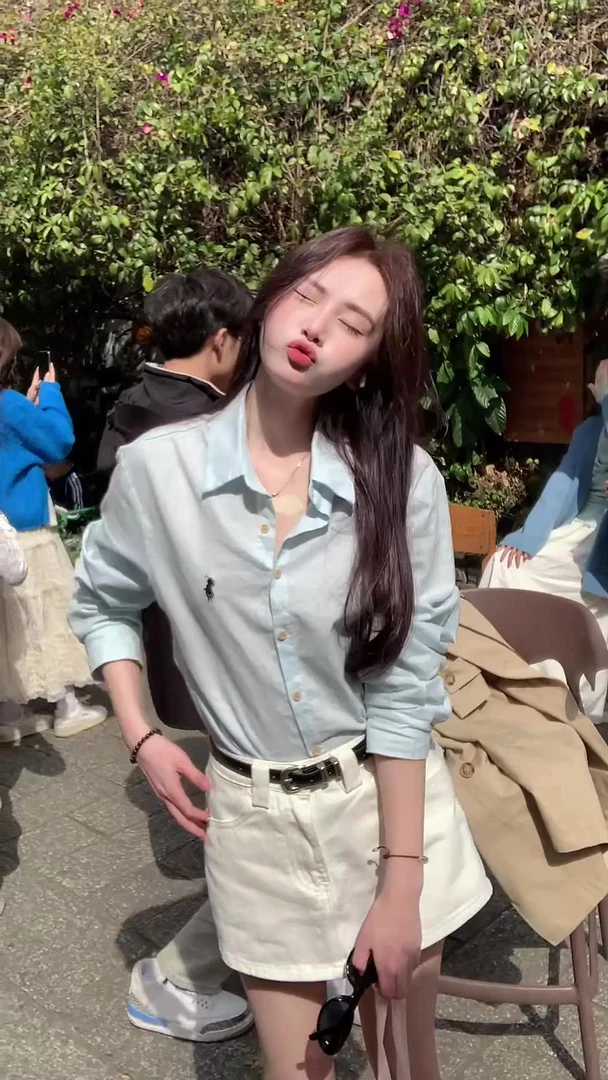 春季新款韩系穿搭高级感显瘦衬衫女宽松长袖衬衣白色高腰短裙套装