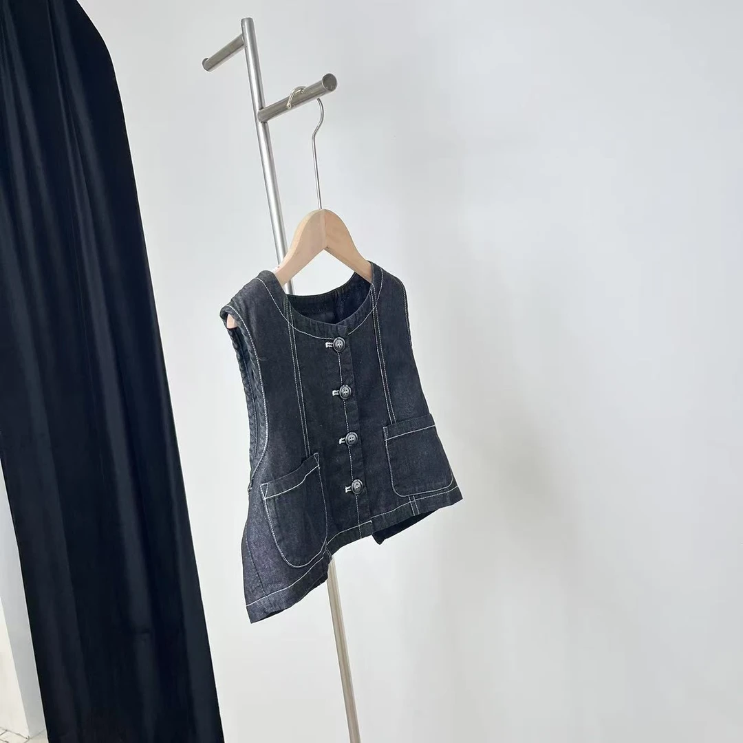 新款黑色背心 b115 3127楚系