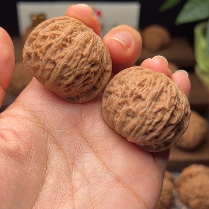 文玩核桃吊坠铁锤妹妹