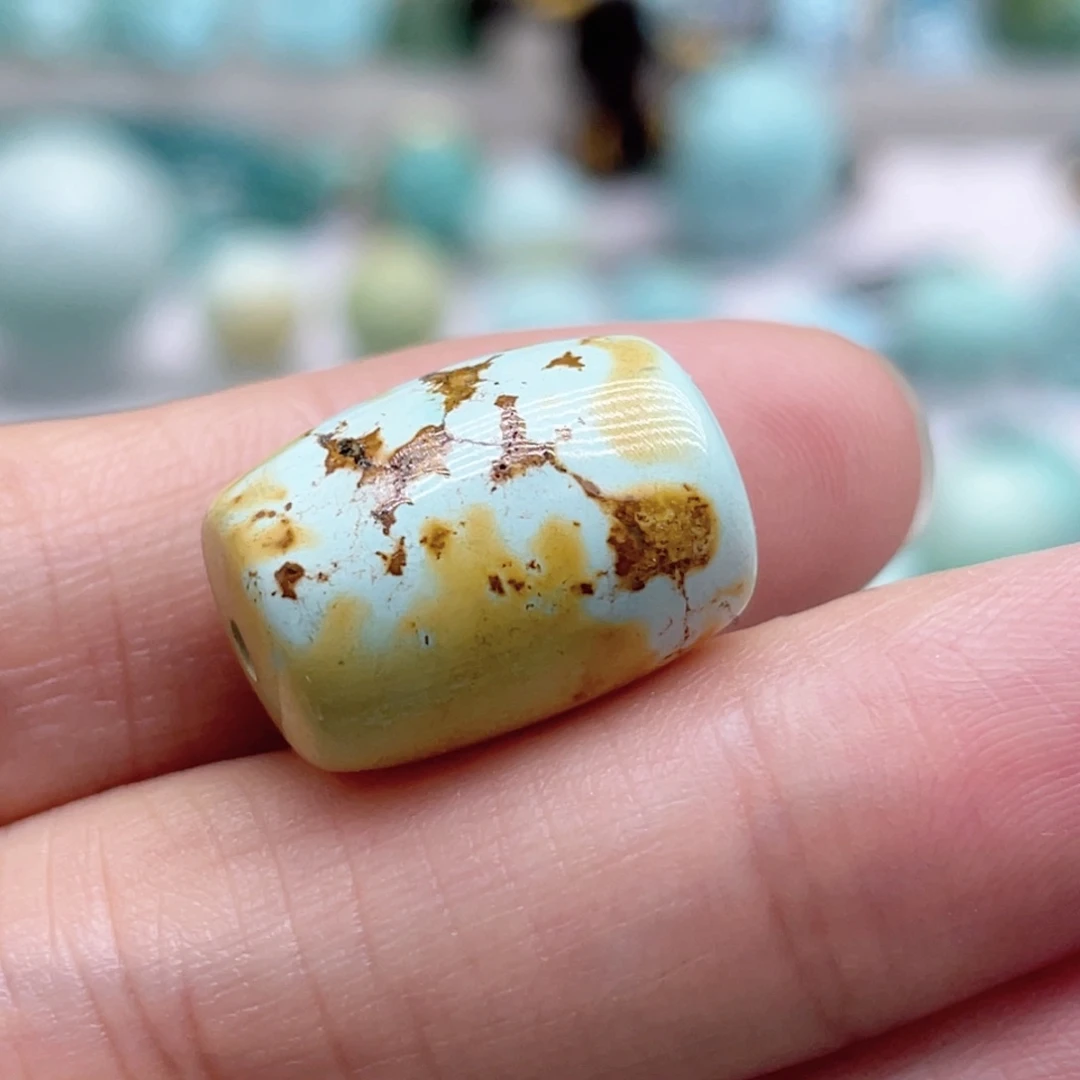 未镶嵌南红玛瑙珠宝奇石
