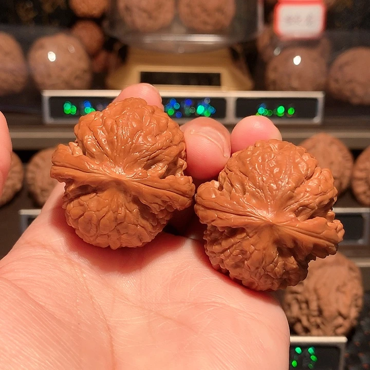 文玩核桃把件核鼎