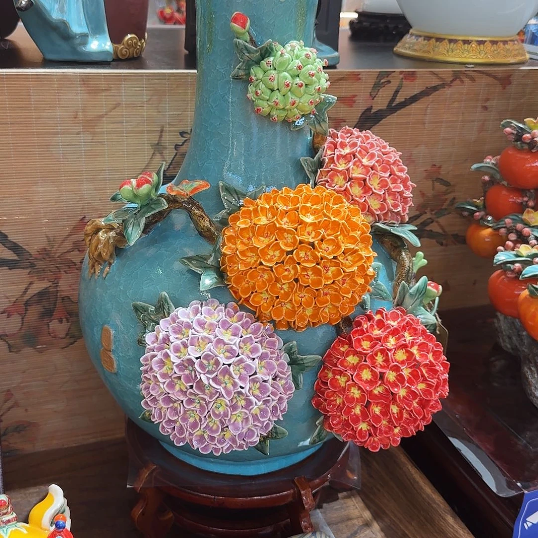 西***年陶瓷50高度绣球花瓶