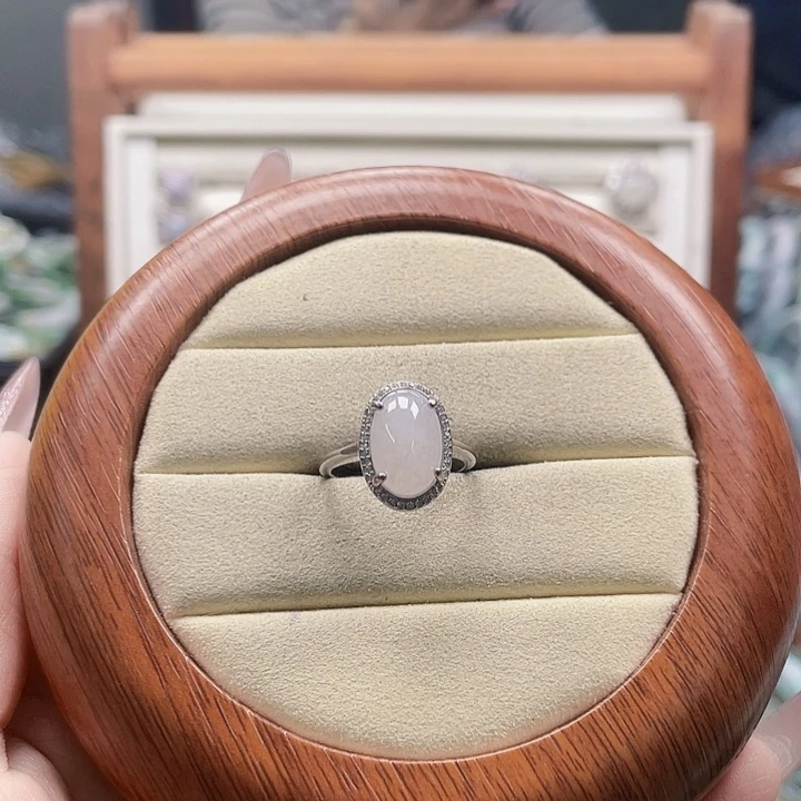 翡翠未镶嵌颈饰天然翡翠Ａ货