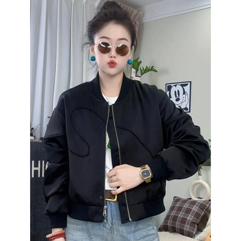 2025年春秋新款简约短款拉炼短外套女韩版时尚洋气显瘦百搭上衣潮