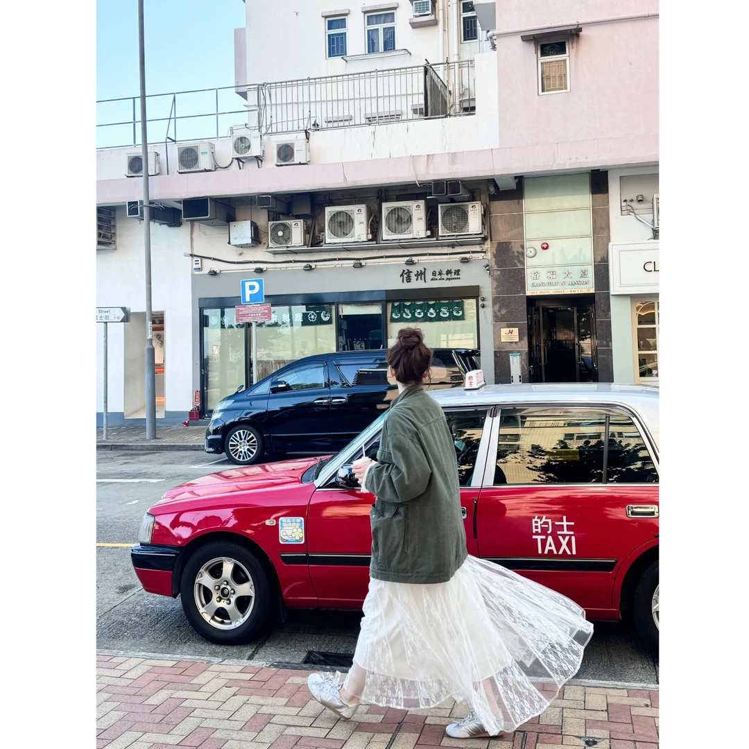 晶咕【华尔兹】重工全松紧高腰拼接蕾丝网纱a字大裙摆半身裙