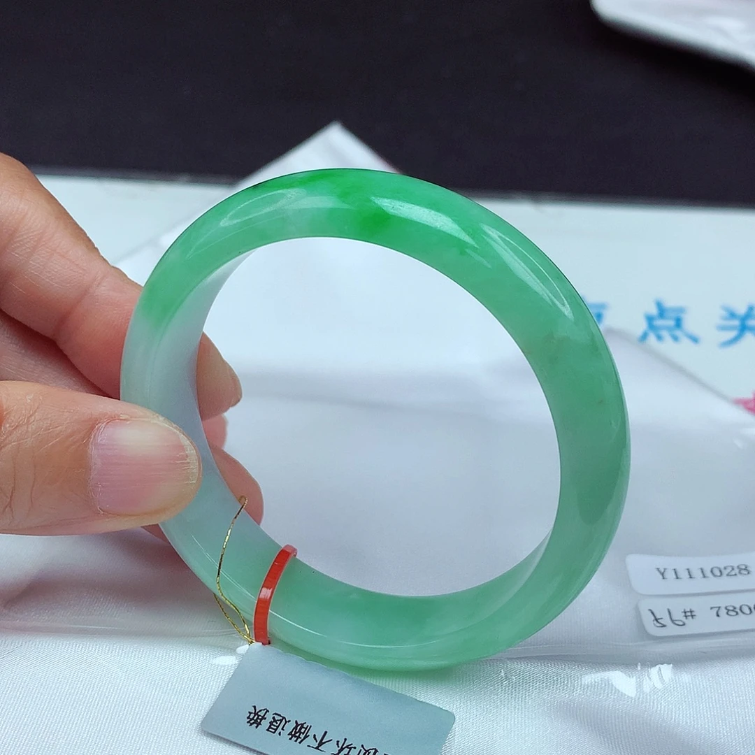 翡翠未镶嵌手镯56圈1028
