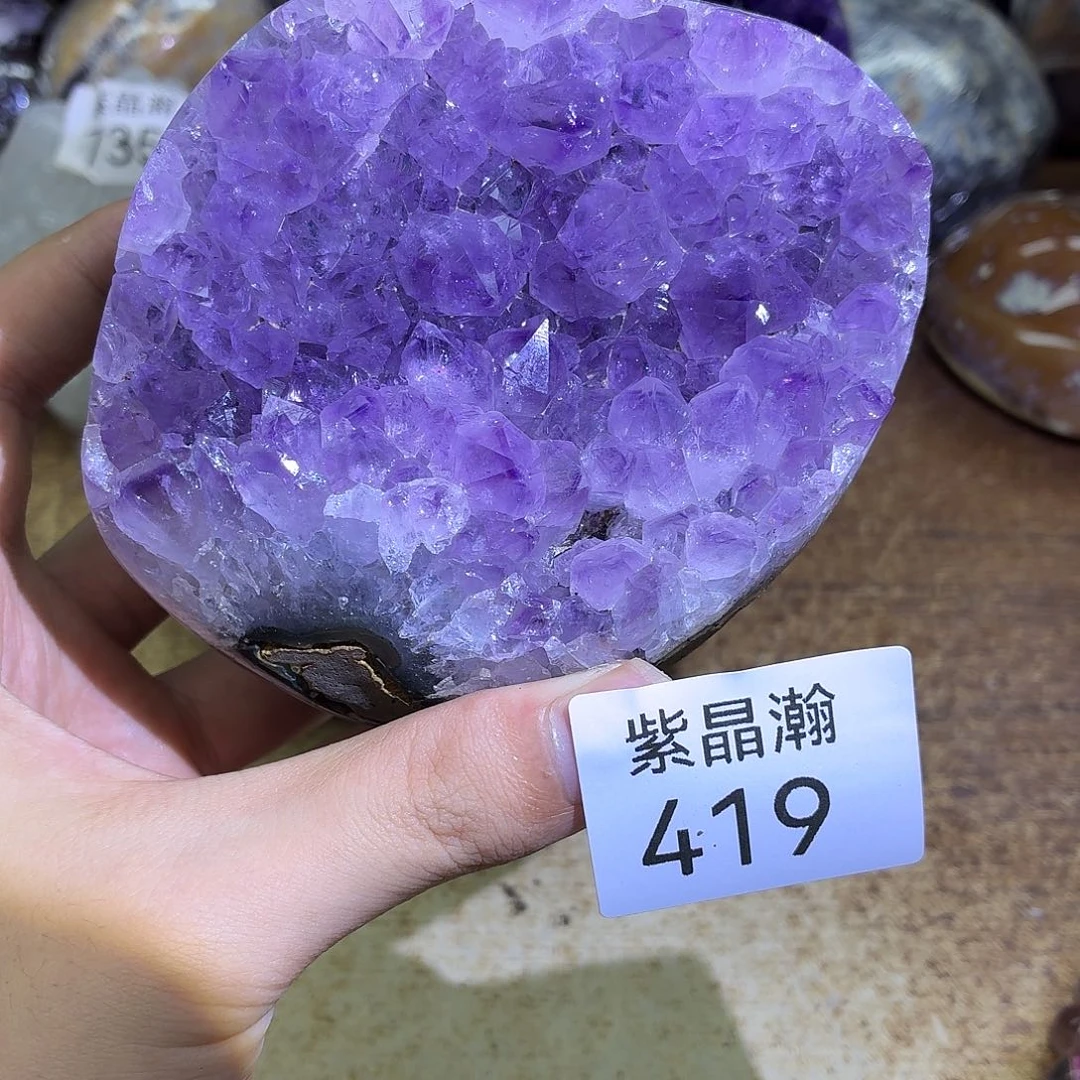 未镶嵌水晶大型摆件（非配饰）