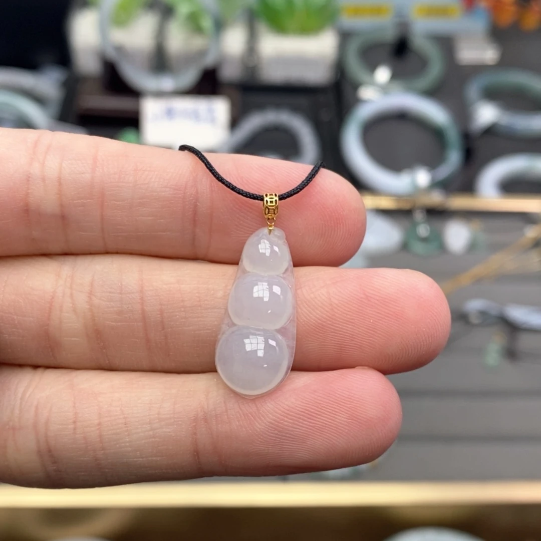 【闪购商品】颈饰未镶嵌翡翠翡翠