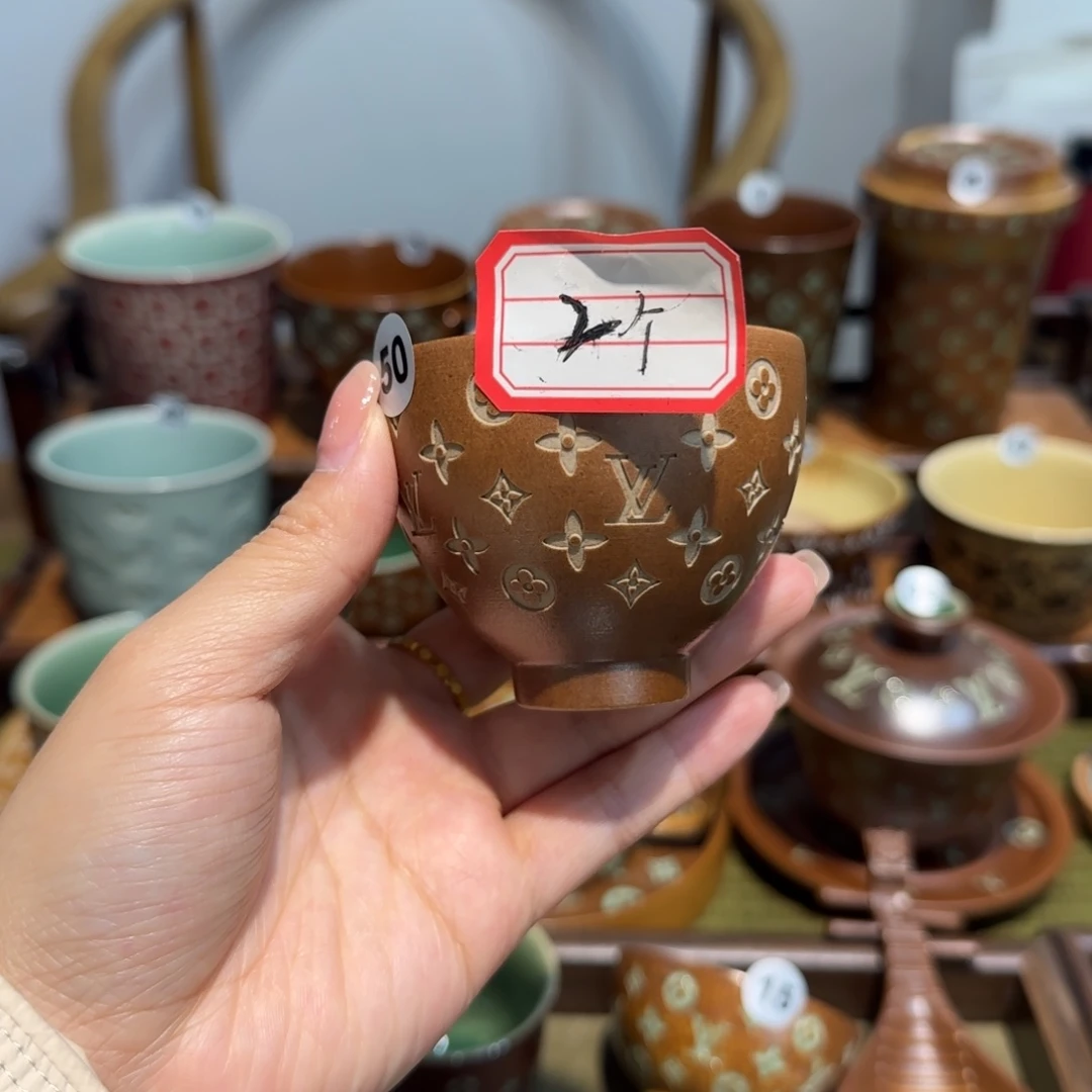 桃****龙泉青瓷小满青瓷