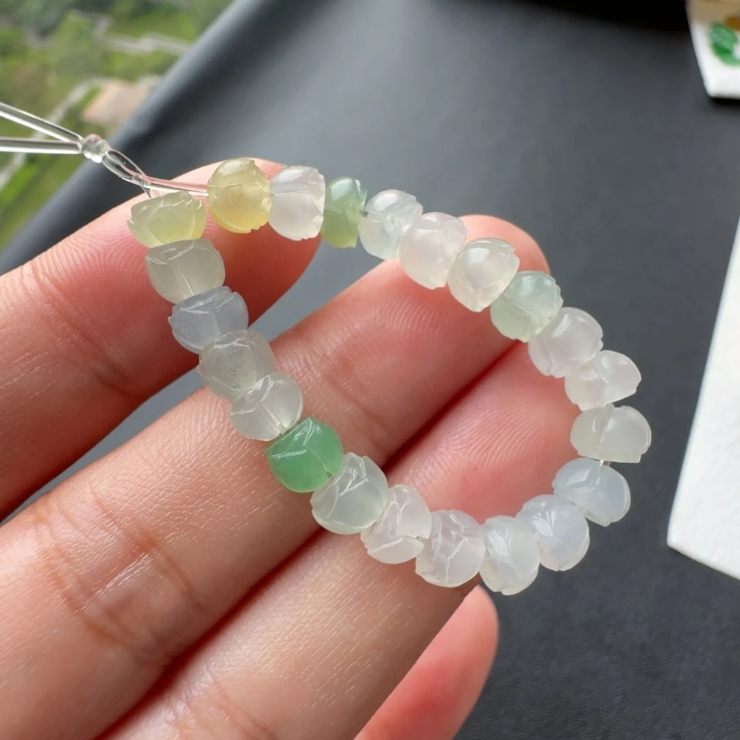 定制翡翠未镶嵌冰种彩色莲花珠
